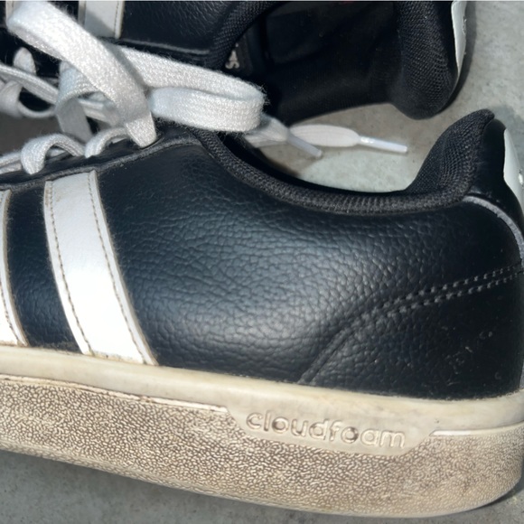 Adidas Cloudfoam Black Leather Sneakers 🌵8 1/2 - Picture 7 of 12